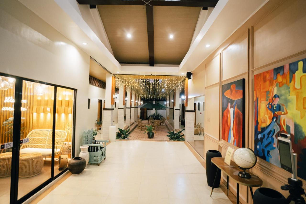 Marieli Suites Near Panglao International Airport Buitenkant foto