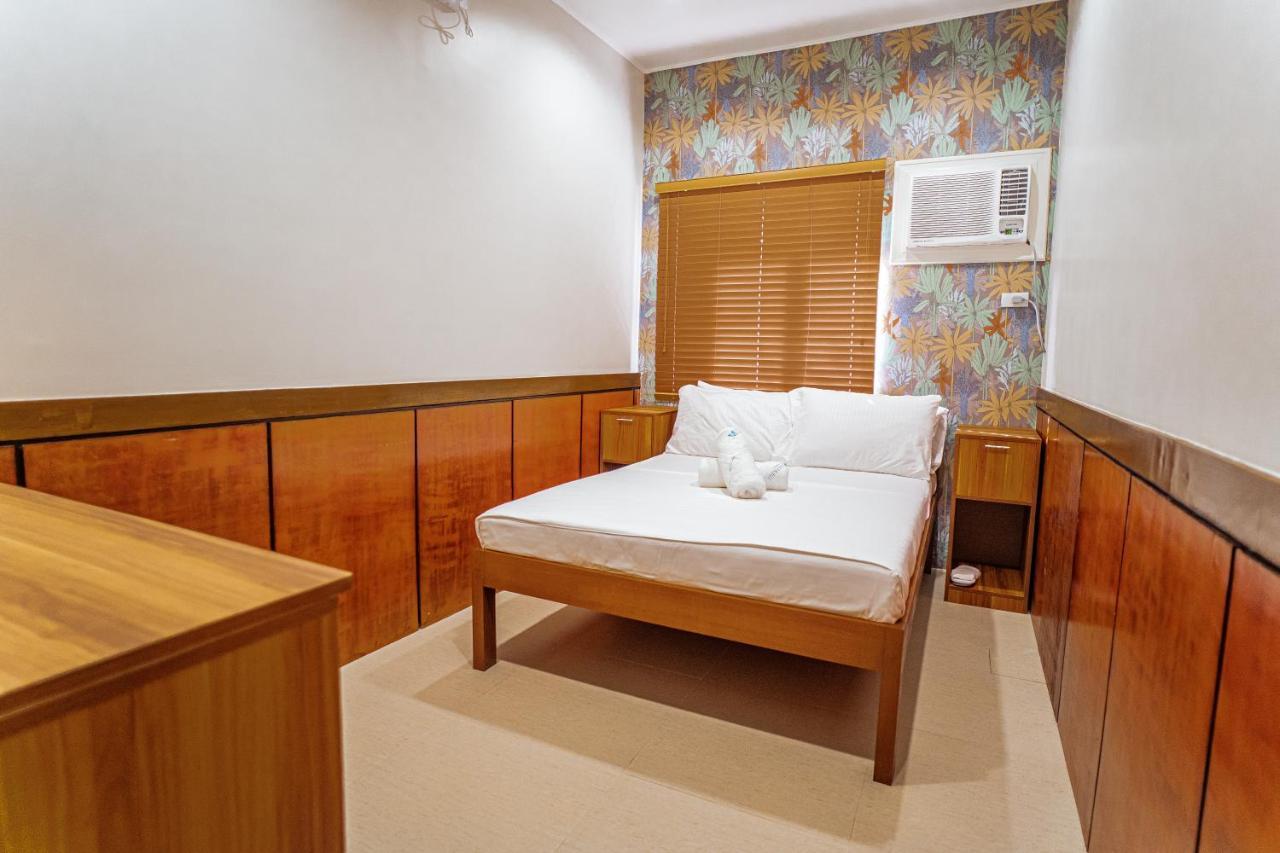Marieli Suites Near Panglao International Airport Buitenkant foto