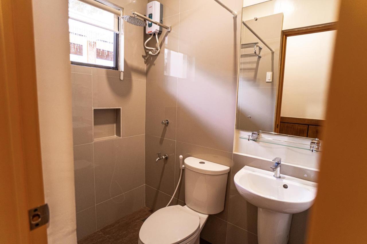 Marieli Suites Near Panglao International Airport Buitenkant foto